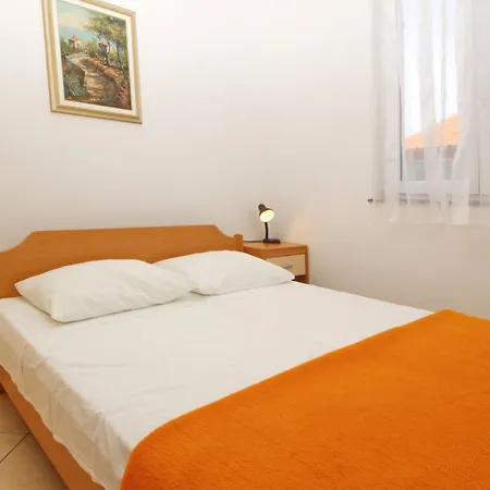 Gostinjska kuća Lovincic 3*