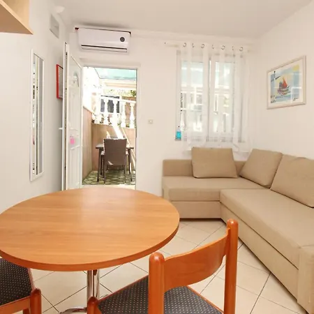 Lovincic Gostinjska kuća Baska (Krk)