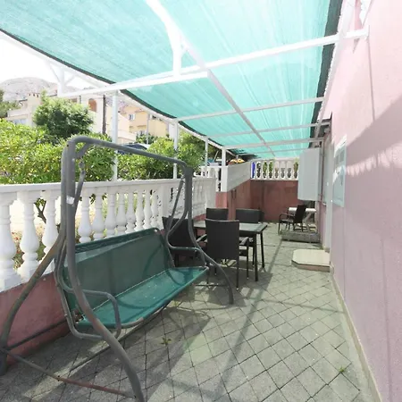 Guest house Lovincic