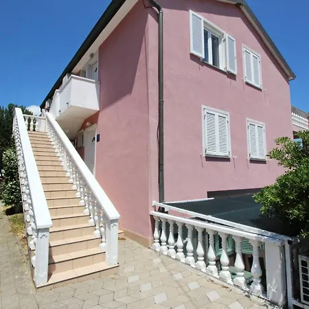 Gostinjska kuća Lovincic 3*