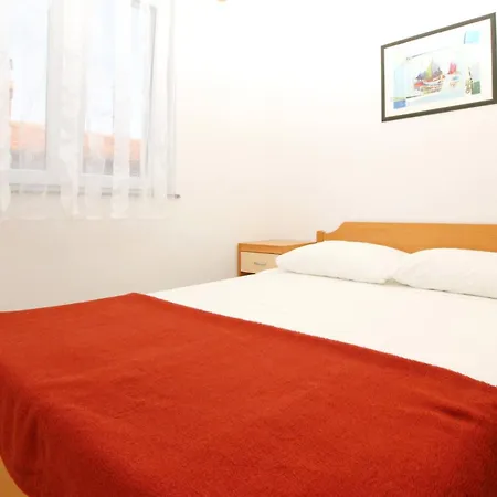 Gostinjska kuća Lovincic 3*