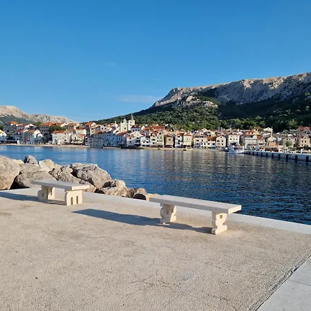 Guest house Lovincic Baska (Krk)