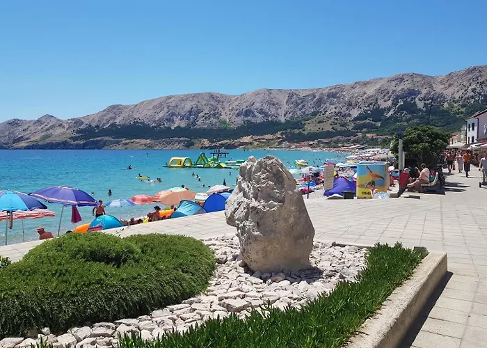 Lovincic 3* Baška