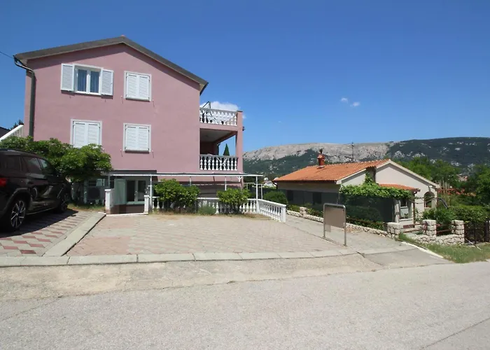 Lovincic 3* Baška