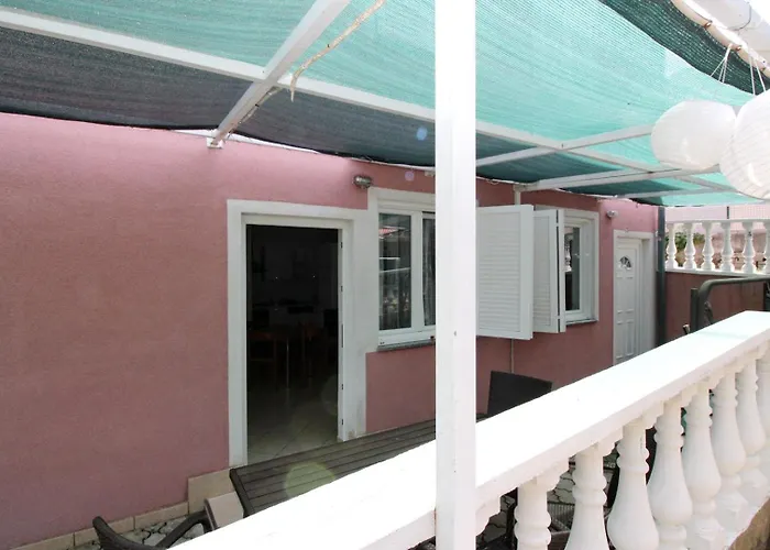 Lovincic Гостевой дом 3*