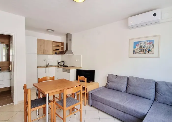 Lovincic Гостевой дом