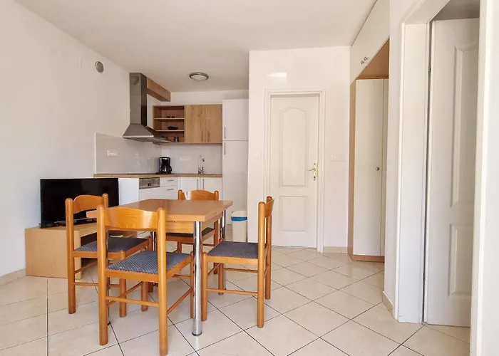 Lovincic Гостевой дом